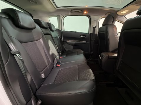 Peugeot 3008 E-HDI ALLURE 24