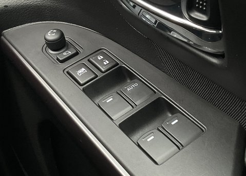 Suzuki SX4 S-Cross MOTION BOOSTERJET MHEV 24
