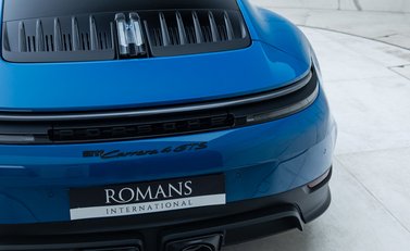 Porsche 911 Carrera 4 GTS (992.2) 34