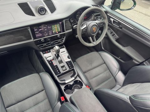 Porsche Macan GTS PDK 13