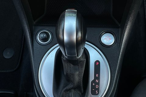 Volkswagen Beetle AUTOMATIC.. 5 SERVICES! CRUISE CONTROL..DAB RADIO..STUNNING CAR! 5