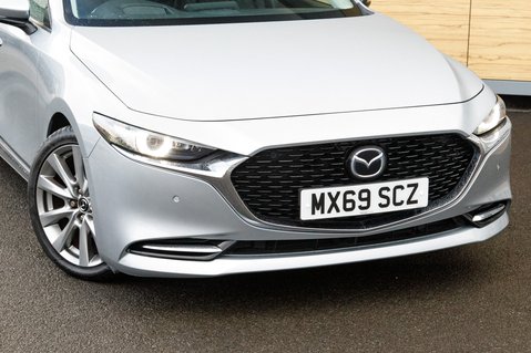 Mazda 3 GT SPORT MHEV 10