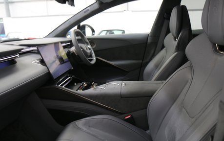 Lotus Eletre S - Huge Feature List - Intelligent Glass Roof, Reference Sound and More 33
