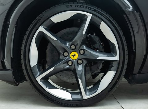 Ferrari Purosangue 33