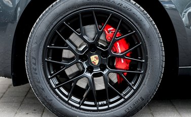Porsche Macan GTS 10