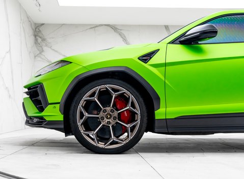 Lamborghini Urus PERFORMANTE 57