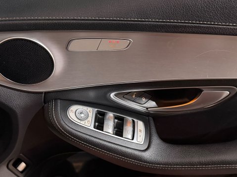 Mercedes-Benz C Class C220 BLUETEC AMG LINE 21