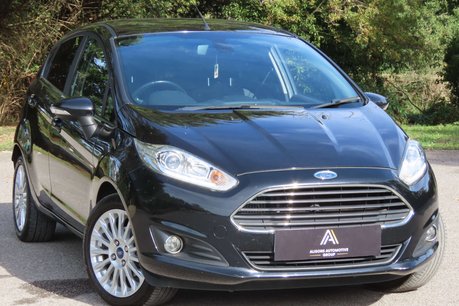 Ford Fiesta 1.0T EcoBoost Titanium Hatchback 5dr Petrol Manual Euro 5 (s/s) (100 ps) 3