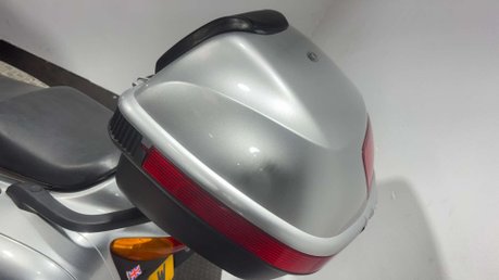 Honda NT650V Deauville 650 2005 ONLY 11K MOT CLEAN EXAMPLE 650CC COMMUTER TOURER BIKE 32