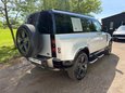 Land Rover Defender X-DYNAMIC S MHEV 19