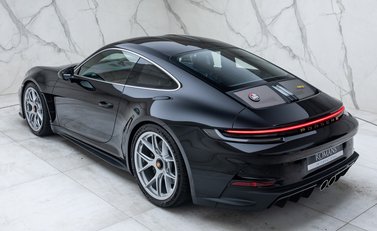 Porsche 911 S/T 9