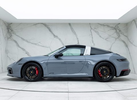 Porsche 911 Targa 4 GTS (992) 4