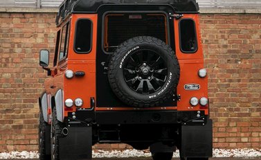 Land Rover Defender 90 Adventure 3