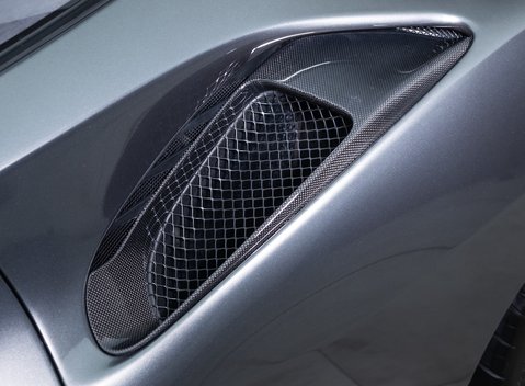 Ferrari 488 Pista 36