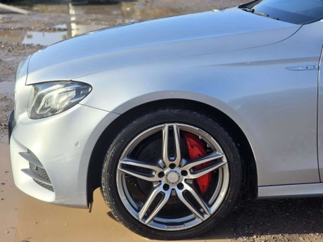Mercedes-Benz E Class 2.0 E220d AMG Line Saloon 4dr Diesel G-Tronic+ Euro 6 (s/s) (194 ps) 27