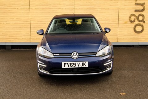 Volkswagen Golf E-GOLF 6