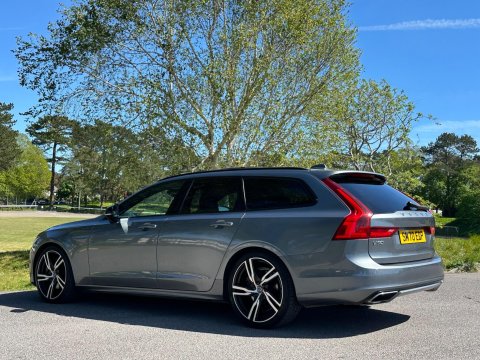 Volvo V90 2.0 D5 R-Design Plus Auto AWD Euro 6 (s/s) 5dr 2