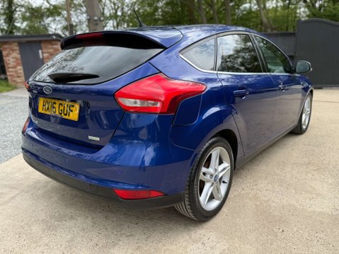 Ford Focus 1.0 Focus Zetec 5dr 27