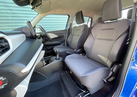 Suzuki Swift MOTION 10
