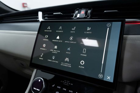 Jaguar F-Pace 5.0 F-PACE SVR AWD Auto 4WD 5dr 32