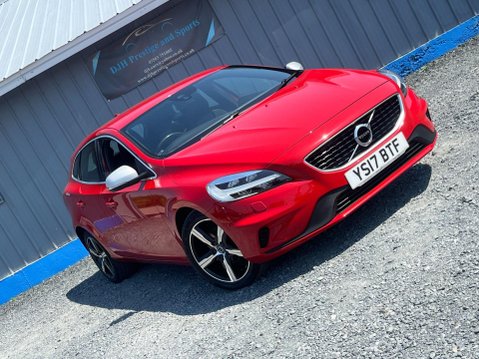 Volvo V40 2.0 D2 R-Design Euro 6 (s/s) 5dr 2