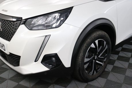 Peugeot 2008 PURETECH S/S ALLURE PREMIUM 31
