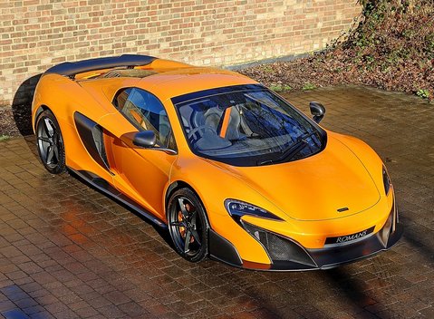 McLaren 675 LT Spider 14