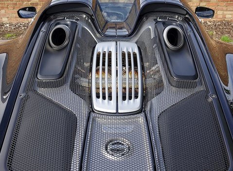 Porsche 918 Spyder 21