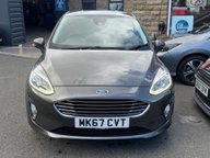 Ford Fiesta TITANIUM 2