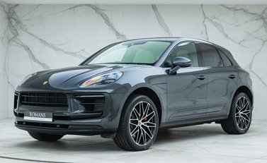 Porsche Macan S 1