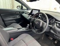 Toyota C-HR 2.0 VVT-h GR SPORT SUV 5dr Petrol Hybrid CVT Euro 6 (s/s) (184 ps) 10