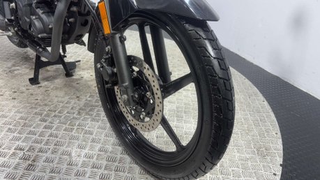 Yamaha YS125 2018 ONLY 5K GREAT CONDITION 125CC LEARNER LEGAL COMMUTER BIKE 44