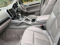 Porsche Cayenne 3.0 Cayenne V6 D Tiptronic 4WD 5dr 19