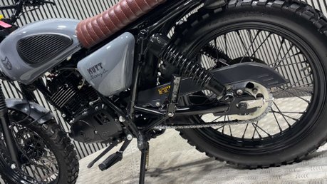 Mutt Hilts 2021 ONLY 529 MILES 1 OWNER WARRANTY 125CC SCRAMBLER 36
