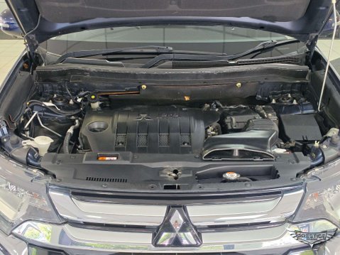 Mitsubishi Outlander 2.2 DI-D 4 Auto 4WD Euro 6 5dr 94
