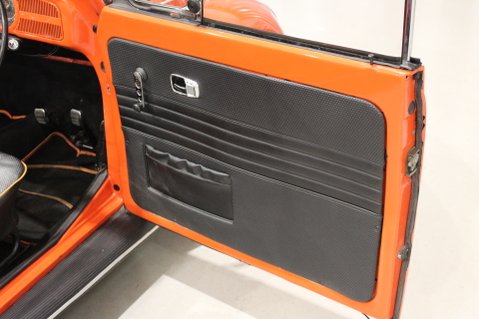 Volkswagen Beetle Convertible by Karmann 54