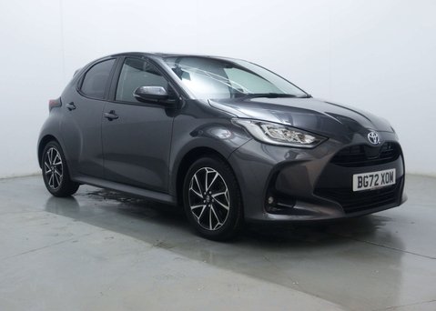 Toyota Yaris 1.5 Yaris Design HEV CVT 5dr 1