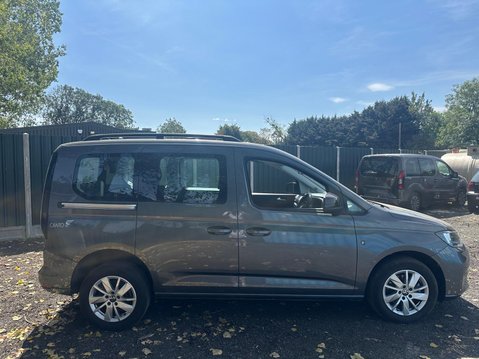 Volkswagen Caddy C20 LIFE TDI 6