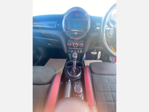 Mini Hatch JOHN COOPER WORKS 7