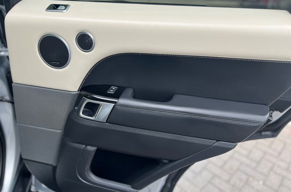 Land Rover Range Rover Sport HSE DYNAMIC AUTO P400e PETROL HYBRID PAN ROOF 25