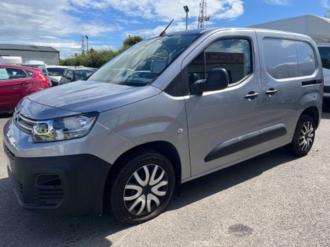 Citroen Berlingo 1.5 Berlingo 1000 Enterprise Blue HDi S/S 8