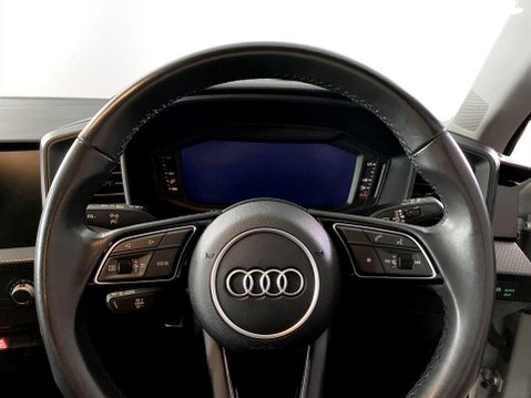 Audi A1 1.0 TFSI 30 Technik Sportback 5dr Petrol S Tronic Euro 6 (s/s) (110 ps) Air 25