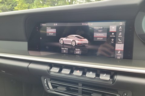 Porsche 911 CARRERA 4S PDK 38