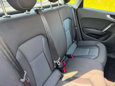Audi A1 1.6 A1 Sportback TDI Sport 5dr 9