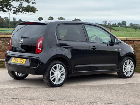 Volkswagen Up 1.0 Club up! Euro 6 5dr 4