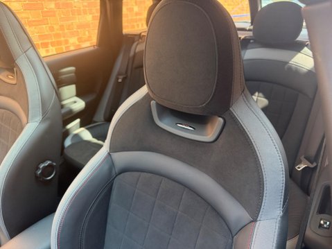 Mini Clubman 2.0 Cooper S Shadow Edition Steptronic Euro 6 (s/s) 6dr 36