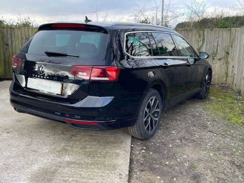 Volkswagen Passat 2.0 TDI EVO SEL DSG Euro 6 (s/s) 5dr 7