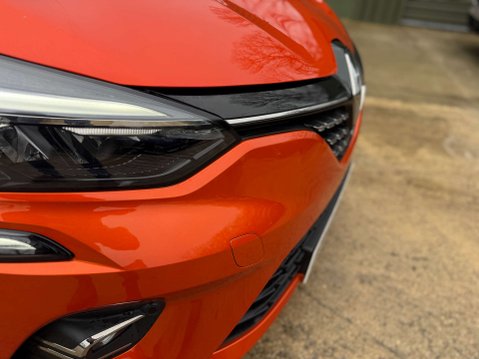 Renault Clio 1.6 Clio Techno E-Tech HEV Auto 5dr 44