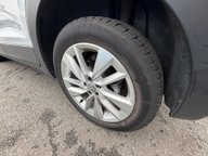 Volkswagen T-Cross SE TSI 9