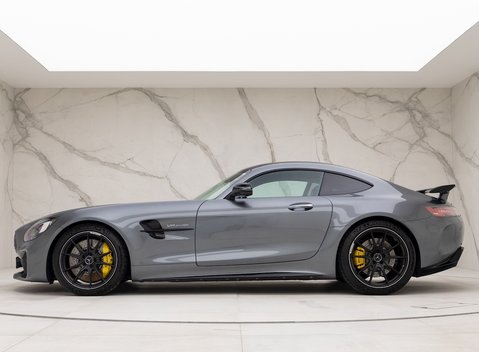 Mercedes-Benz AMG GT R GT R Premium 2